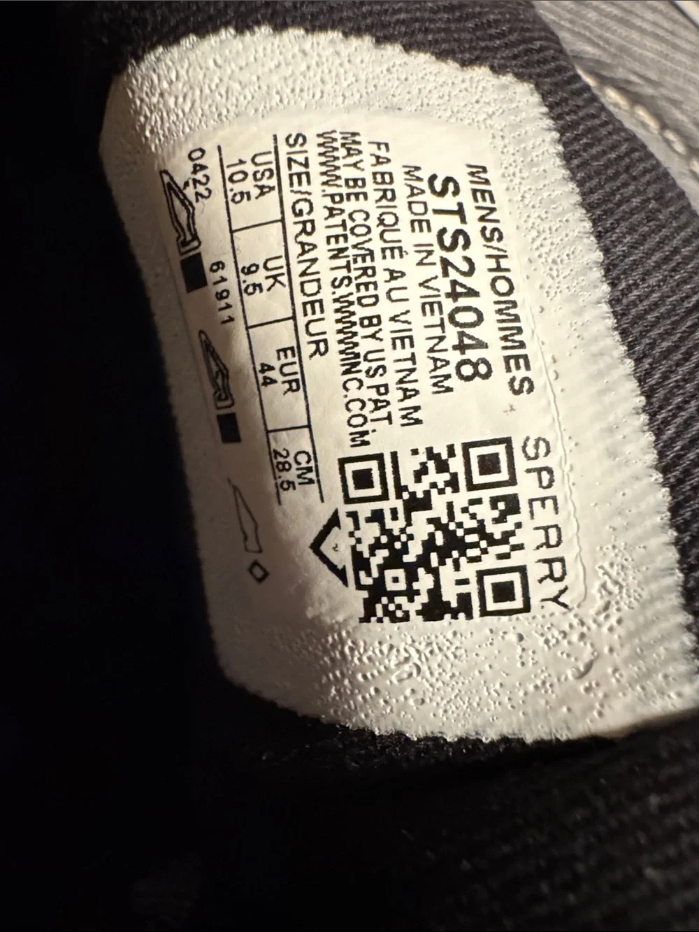 Sperry Men's 10.5 Gray Canvas 2-Eye Boat Shoes with Black Laces